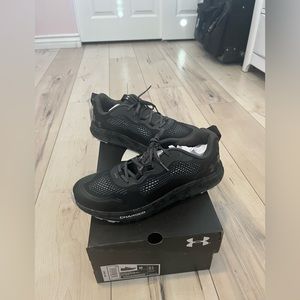 Men’s under armour UA charged Bandit TR 2 brand new